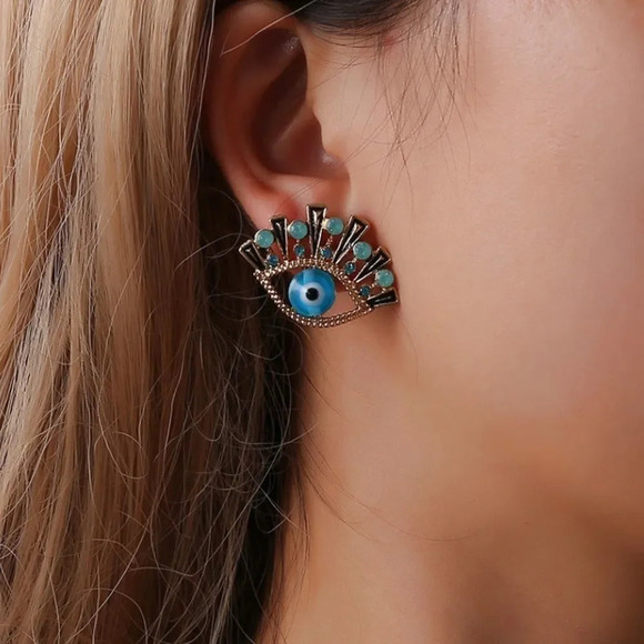 NEW! Beaded Crystal Evil Eye Stud Earrings - Picture 1 of 9